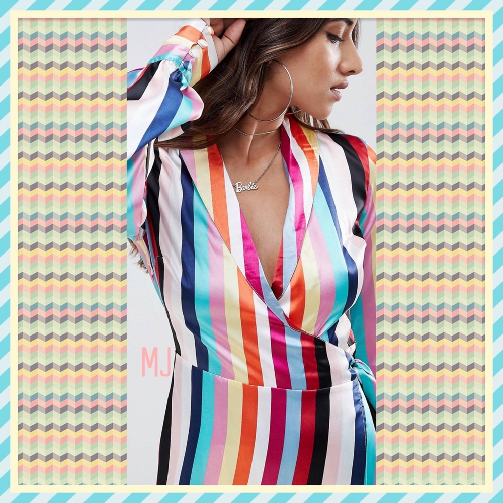 🎀New wrap Dress🎀 - Picture 3 of 4